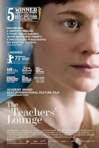 Das Lehrerzimmer. Drehbuch zum Film - Gewinner des Deutschen Filmpreises 2023 - Mit Beiträgen von ¿lker Çatak, Johannes Duncker und Leonie Benesch - Reclam